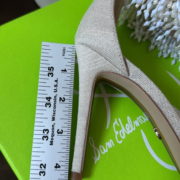 Sam Edelman women’s Gillie Ankle Strap
Sandal size 8 SAND color  new with box - Picture 6 of 9